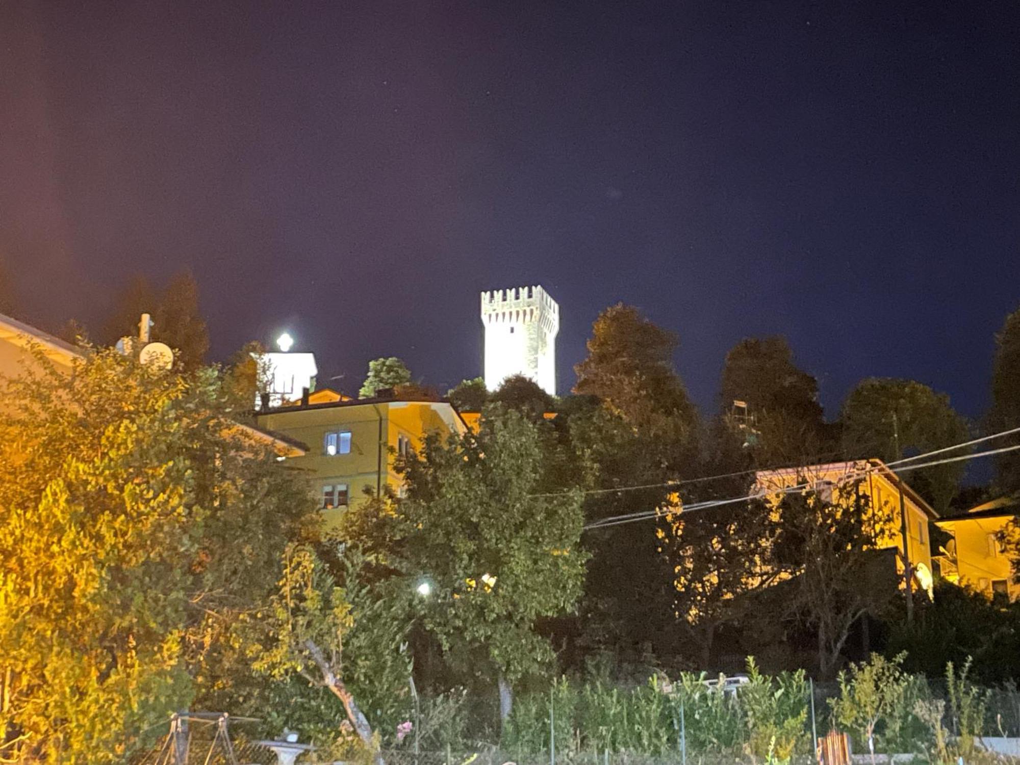 Novecento Luxury&Spa Residence 4 Stelle Montese Екстериор снимка