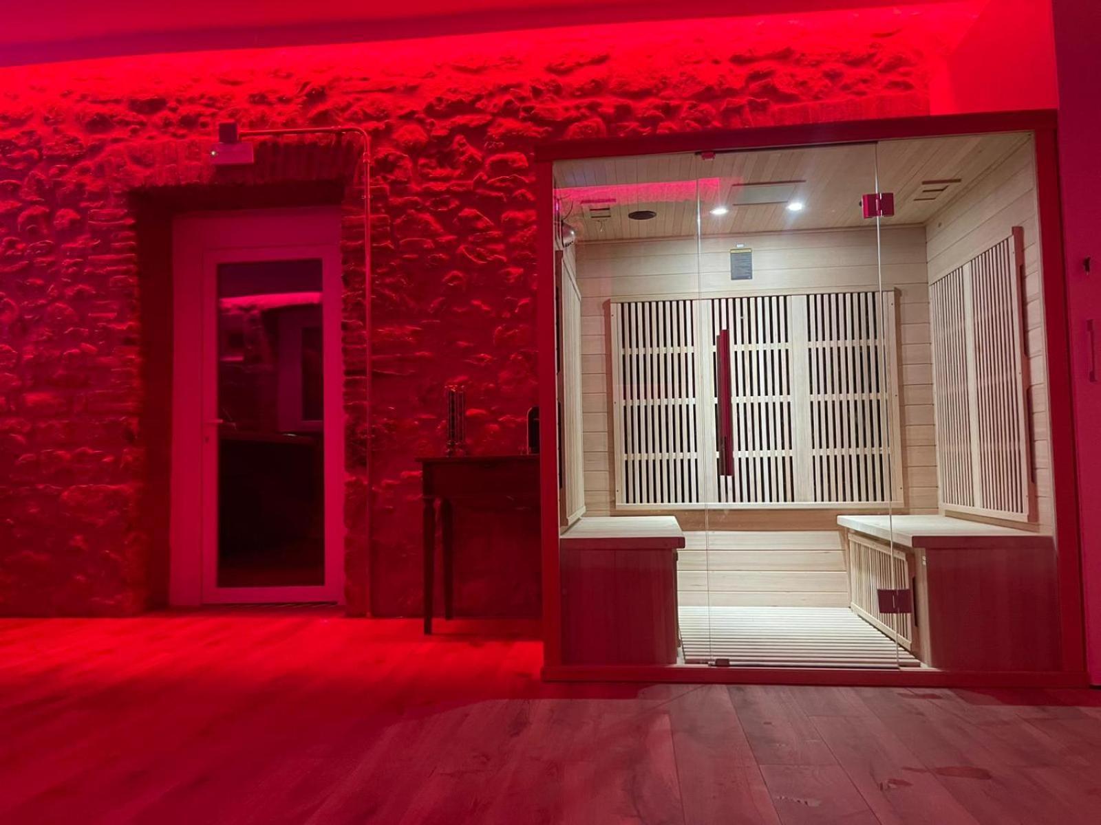 Novecento Luxury&Spa Residence 4 Stelle Montese Екстериор снимка